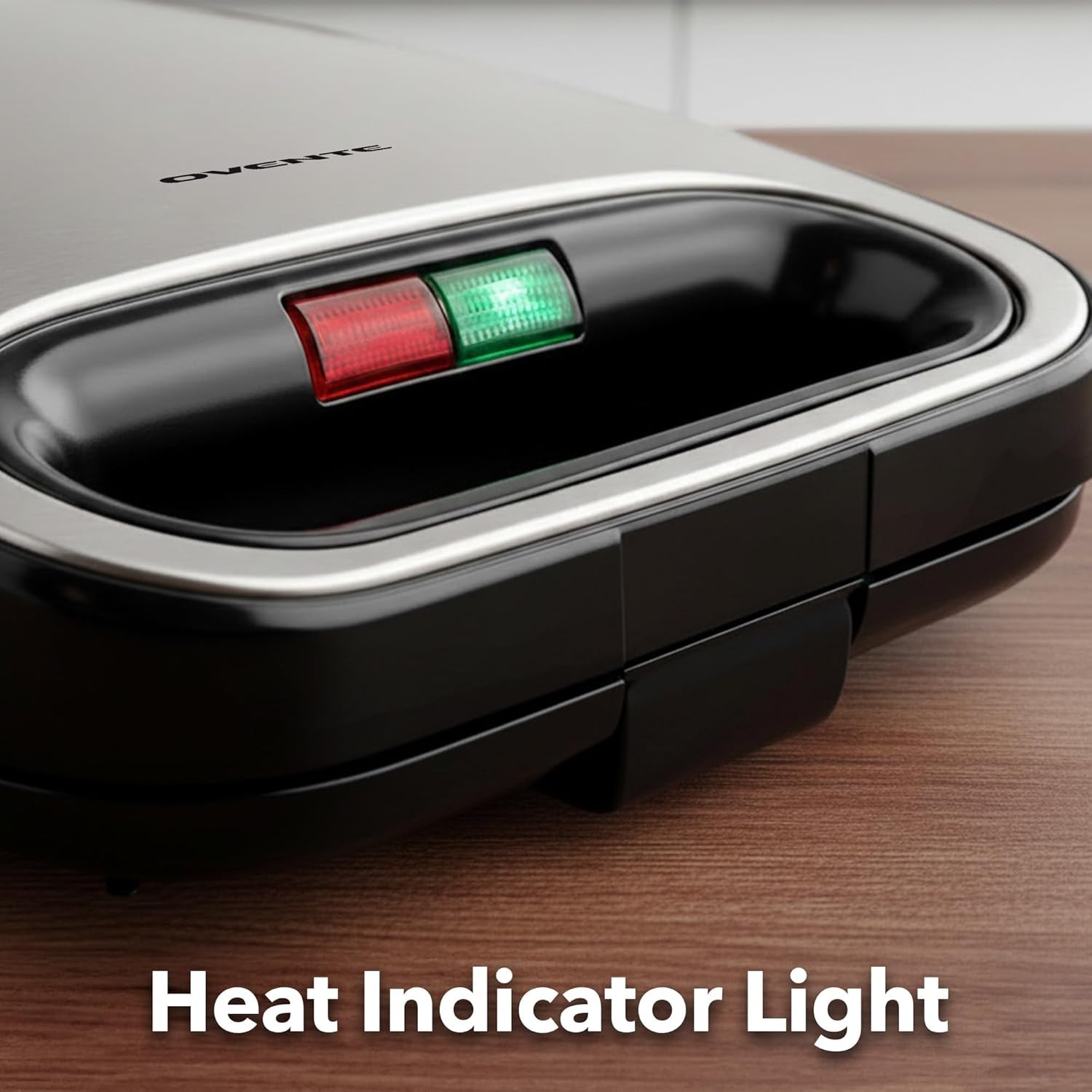 Electric Sandwich Maker with Non-Stick Plates, Indicator Lights, Cool Touch Handle, Easy to Clean and Store, Perfect for Cooking Breakfast, Grilled Cheese, Tuna Melts and Snacks, Black GPS401B