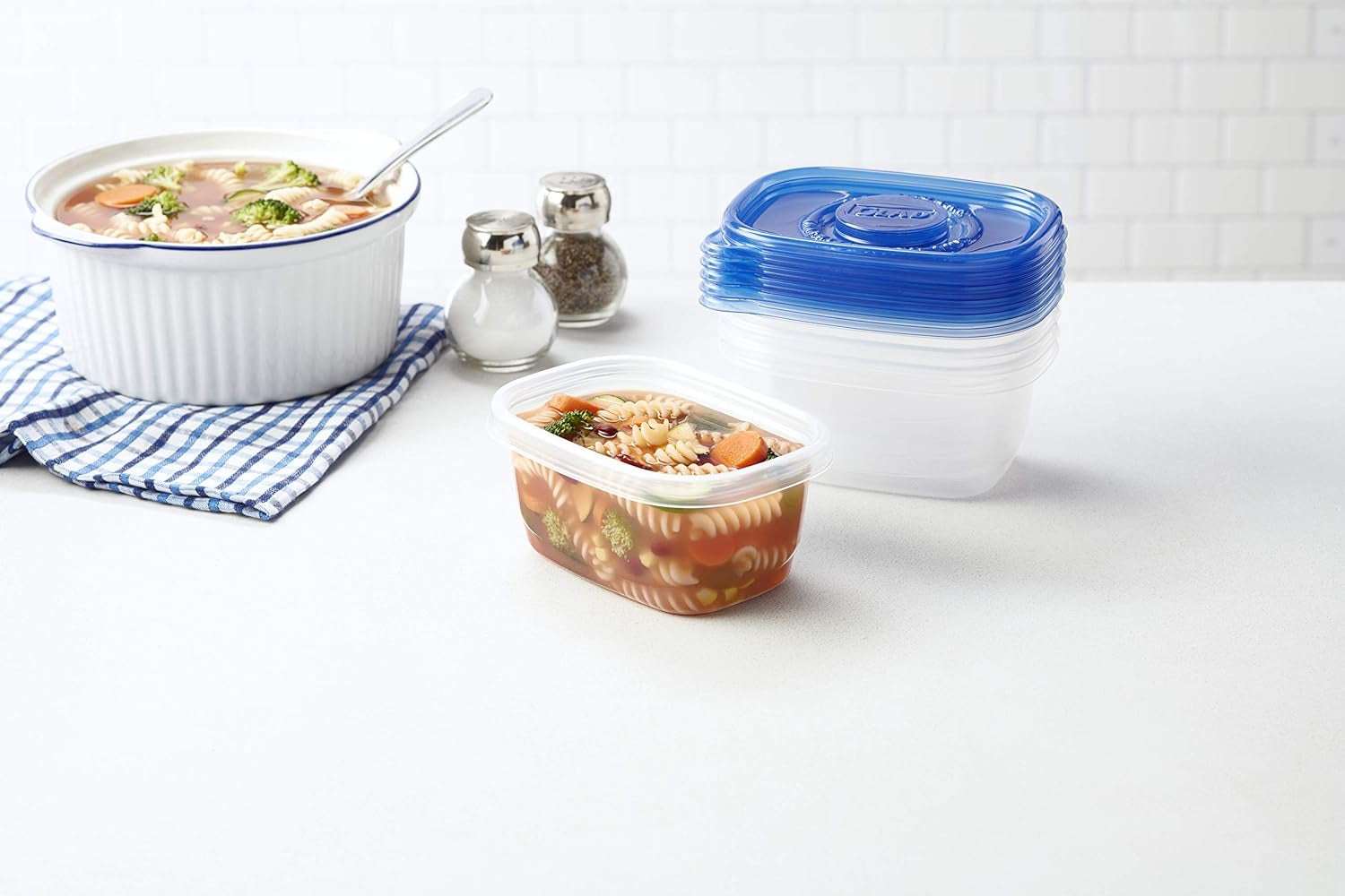ware Medium Rectangle Food Storage Containers with Lids, BPA Free Plastic for Soups Salads and Meal Prep, Airtight Leak Resistant, Microwave Dishwasher Freezer Safe, 24 Oz, 5 Count